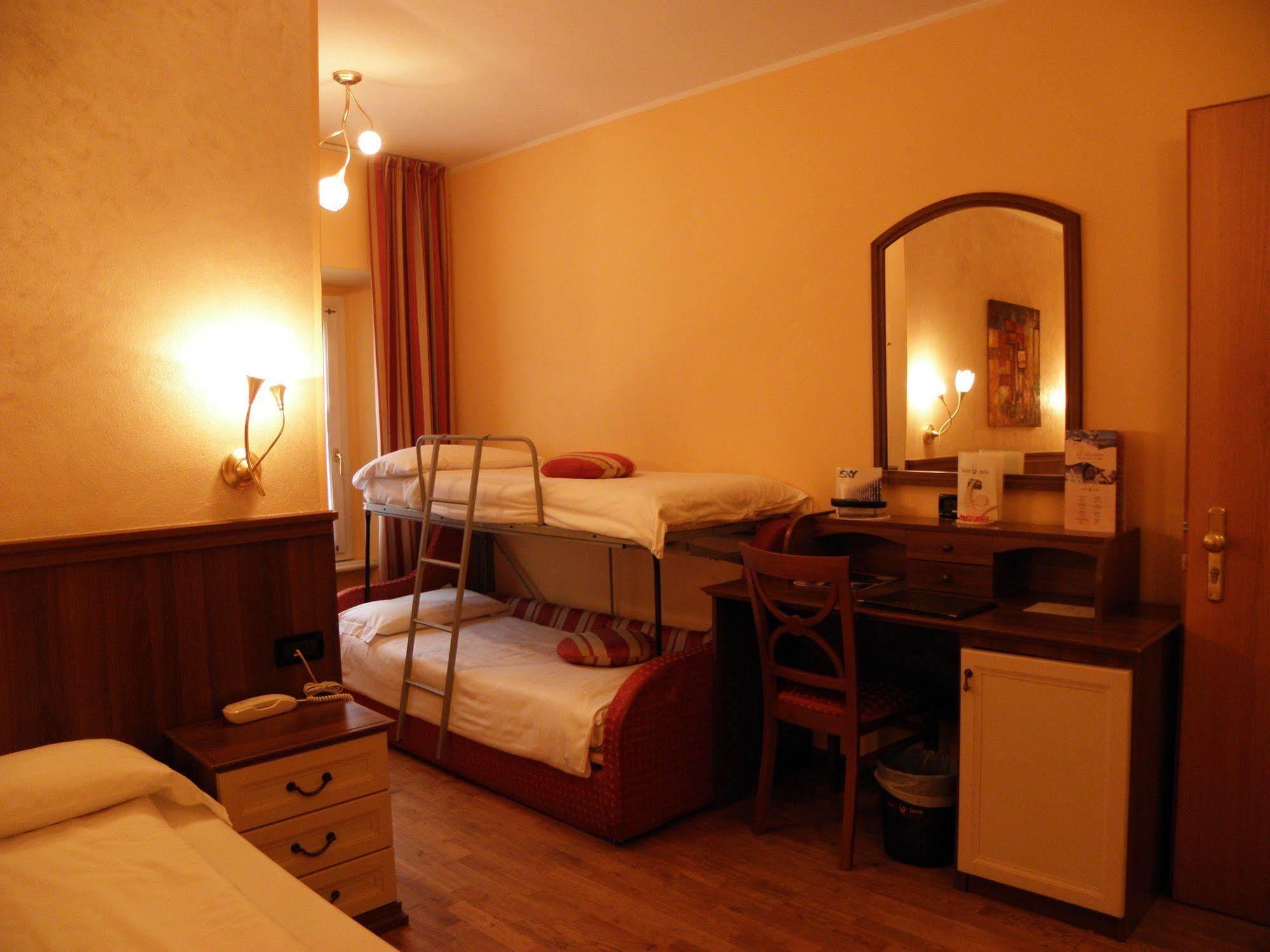 Hotel Bernina Tirano Extérieur photo